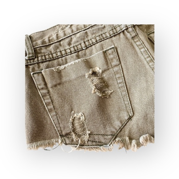 VHTF: One Teaspoon ☻︎ OG Original Trash Whores ☻︎ Denim Destroyed Cut Off Shorts - Picture 13 of 16